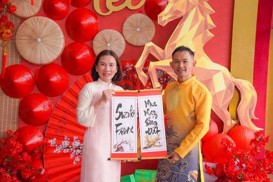 ha-su-kien-don-xuan-nhu-y-ruoc-loc-binh-an-cung-suzuki-sgns-2026-11