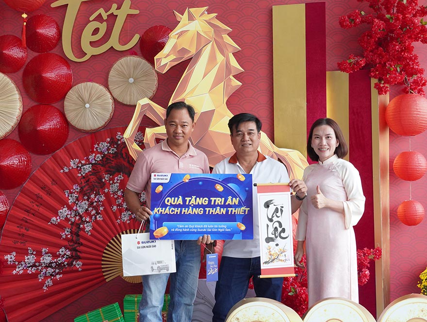 ha-su-kien-don-xuan-nhu-y-ruoc-loc-binh-an-cung-suzuki-sgns-2026-16