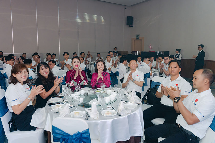 tat-nien-2025-cong-ty-sai-gon-ngoi-sao-khai-xuan-binh-ngo-12