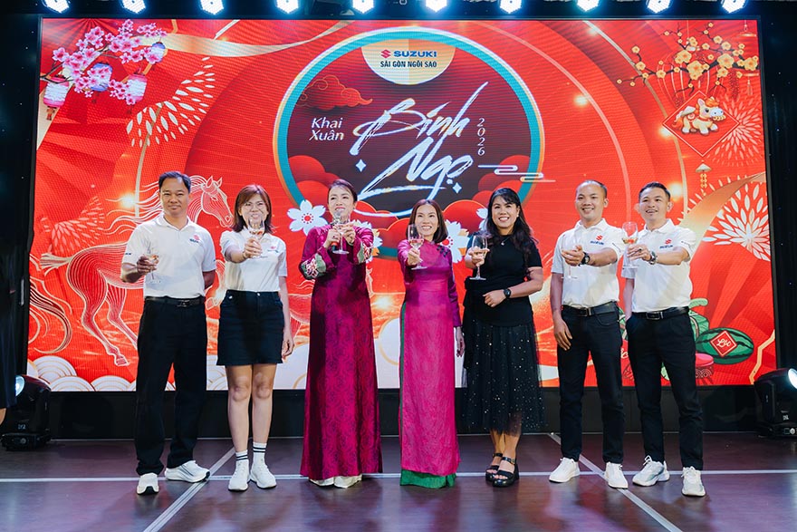 tat-nien-2025-cong-ty-sai-gon-ngoi-sao-khai-xuan-binh-ngo-21