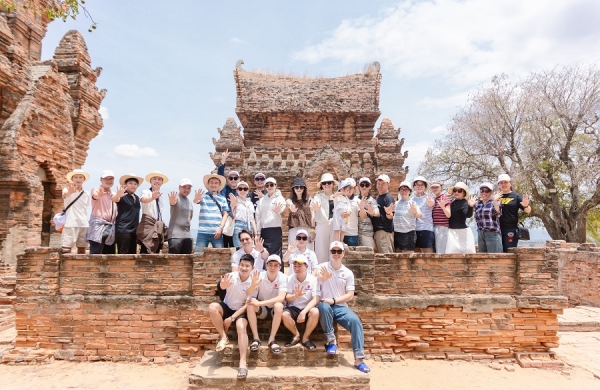 DU LỊCH THƯỜNG NIÊN 2026 TẠI NINH CHỮ - BẬT TINH THẦN CHÁY NHIỆT HUYẾT