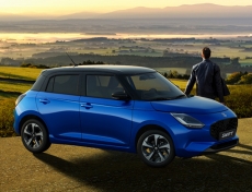 THỊ TRƯỜNG XE HATCHBACK: LỐI THOÁT NÀO GIỮA "CƠN BÃO" XE GẦM CAO?