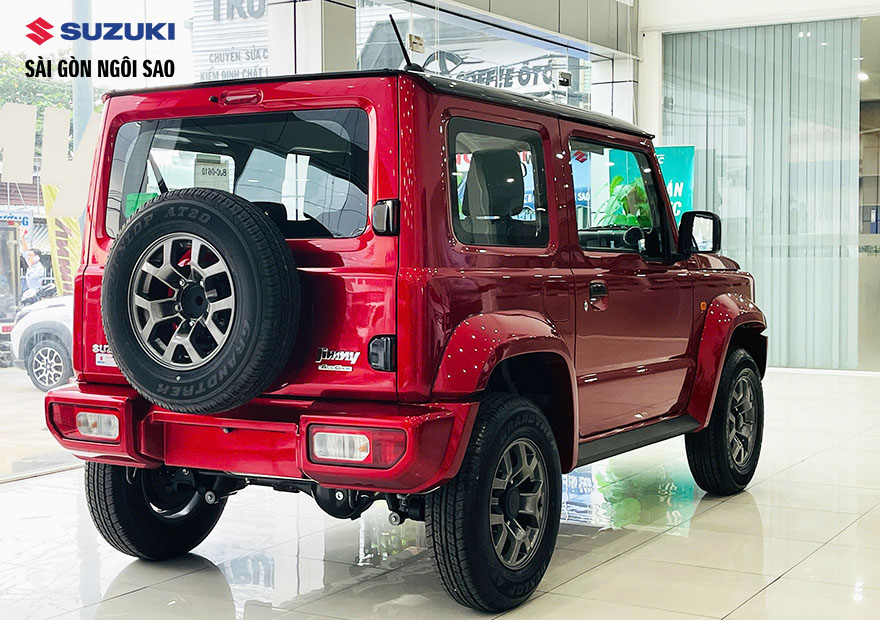 suzuki-jimny-do-chat-choi-van-hanh-uy-manh-vuot-moi-neo-duong-3