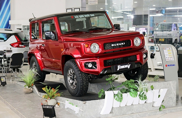 SUZUKI JIMNY ĐỎ CHẤT CHƠI : VẬN HÀNH UY MÃNH - VƯỢT MỌI NẺO ĐƯỜNG