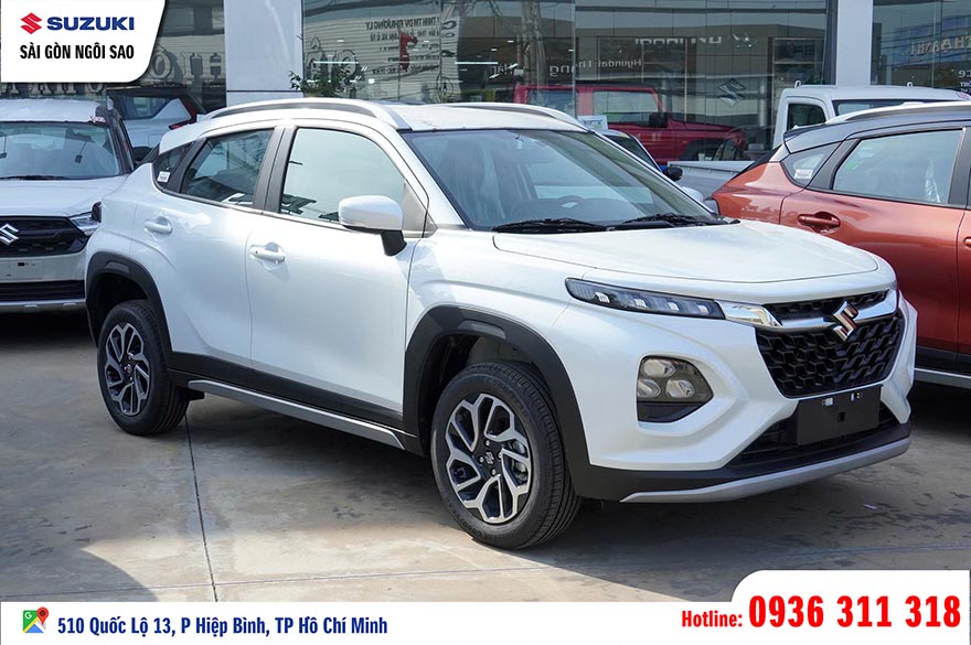 suzuki-fronx-2025-du-mau-du-phien-ban-da-co-mat-tai-suzuki-sgns-4