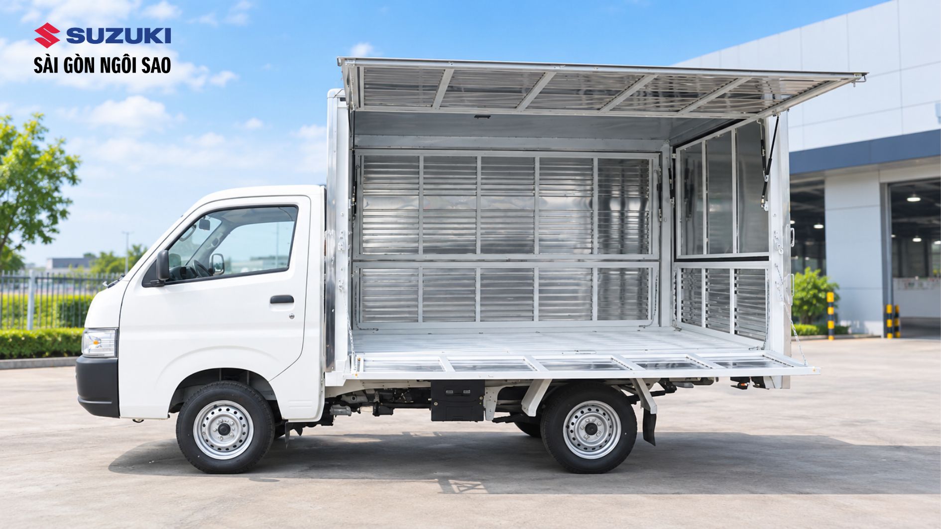 lai-suzuki-carry-pro-thung-kin-canh-doi-trong-pho-nhung-dieu-tai-xe-can-biet_1