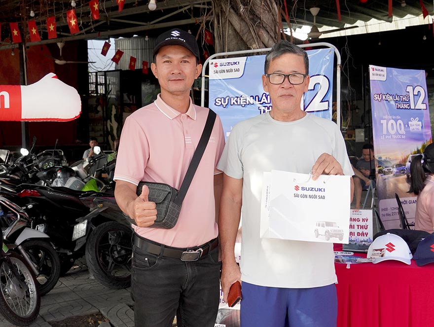 ha-su-kien-lai-thu-va-trai-nghiem-o-to-suzuki-thang-12-2025-14