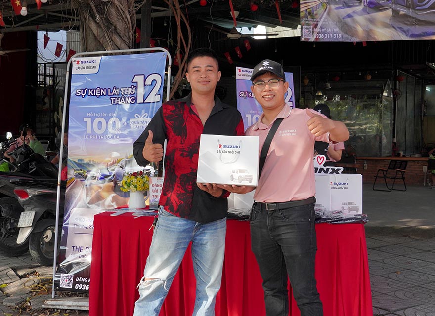 ha-su-kien-lai-thu-va-trai-nghiem-o-to-suzuki-thang-12-2025-16