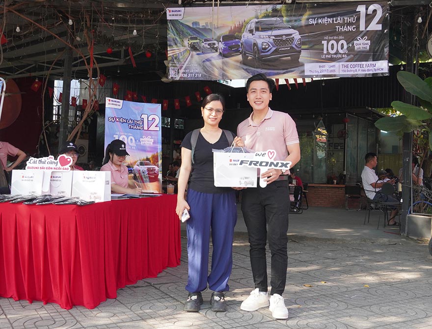 ha-su-kien-lai-thu-va-trai-nghiem-o-to-suzuki-thang-12-2025-22