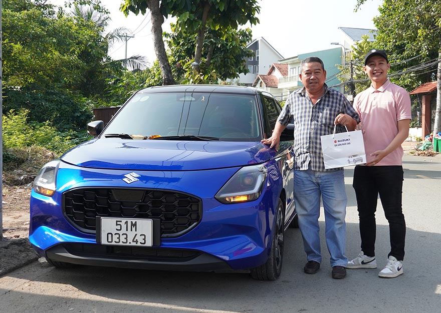 ha-su-kien-lai-thu-va-trai-nghiem-o-to-suzuki-thang-12-2025-26