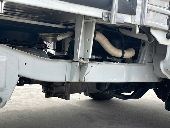 suzuki-carry-truck-thung-kin-inox-cua-hong-model-2021-xe-nhieu-options-7