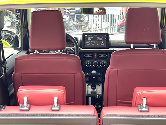 suzuki-jimny-vang-noc-den-model-2024-xe-moi-dang-ky-2025-9