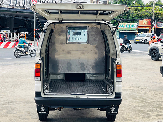 suzuki-blind-van-580kg-2022-odo-8000km-2