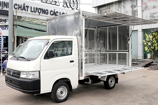 xe-tai-suzuki-carry-pro-lap-rap-thung-kin-inox-canh-doi-4