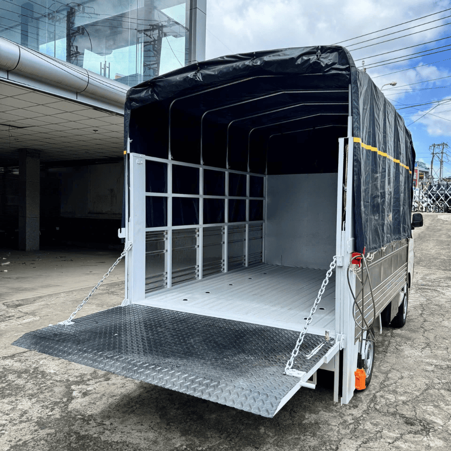 Xe_tYi_Suzuki_Carry_Pro_thung_mui_bYt_bYng_nang_3