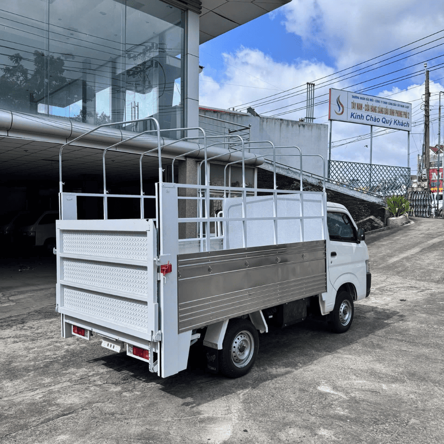 Xe_tYi_Suzuki_Carry_Pro_thung_mui_bYt_bYng_nang_5